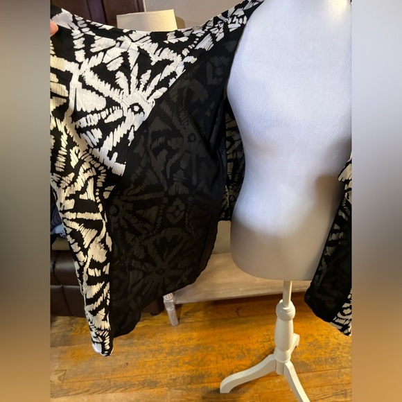 Neiman Marcus Jacket Cardigan - Picture 3 of 8